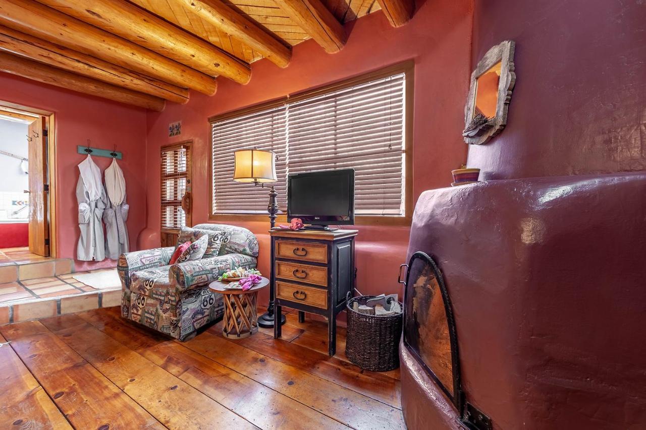 Adobe&Pines Inn Bed&Breakfast Ranchos de Taos Exterior foto